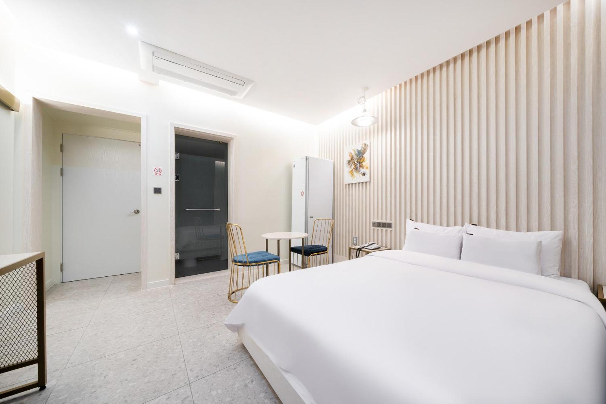 Suncheon Hound Hotel Suncheon Station Branch Екстериор снимка