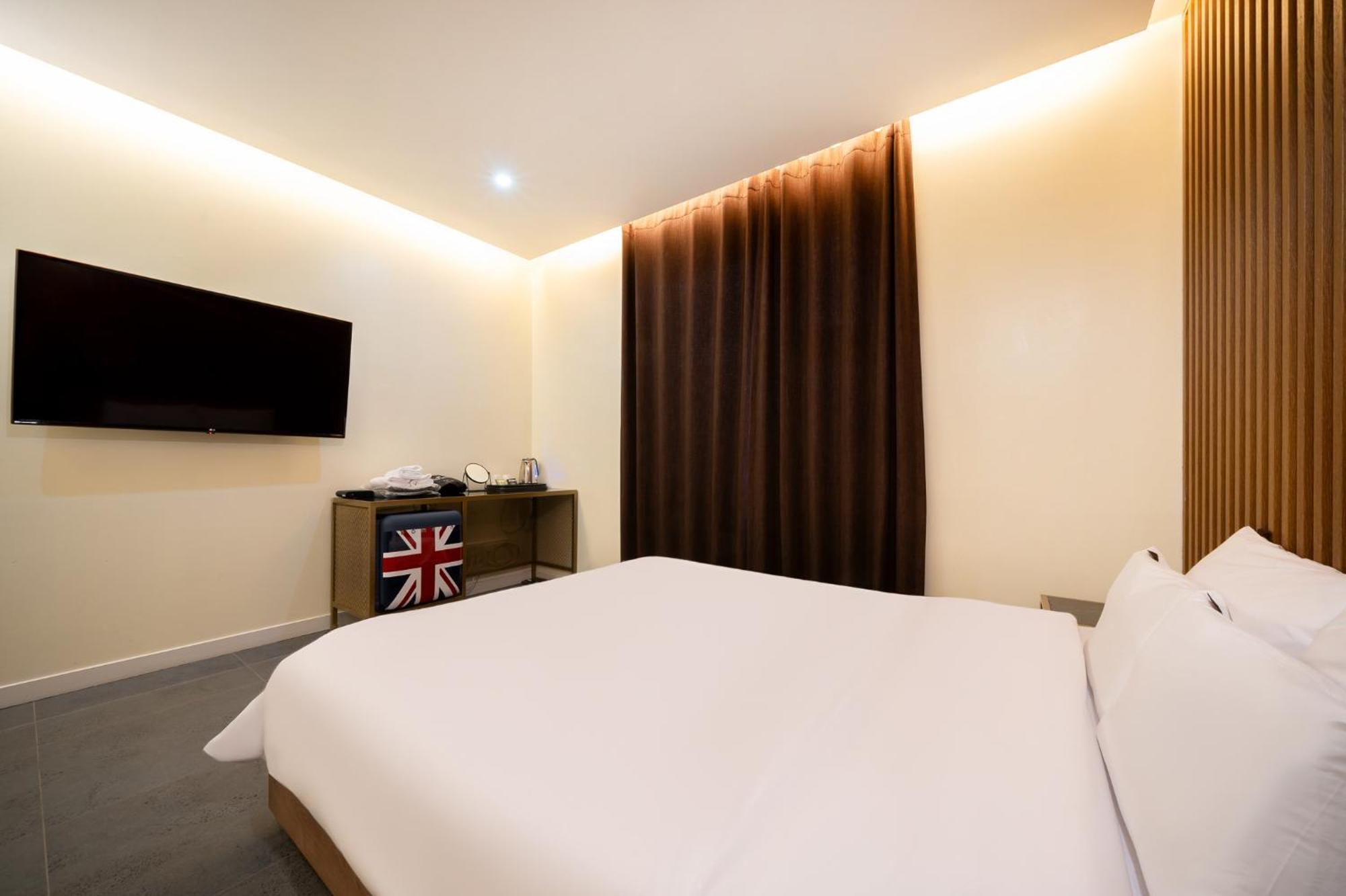 Suncheon Hound Hotel Suncheon Station Branch Екстериор снимка