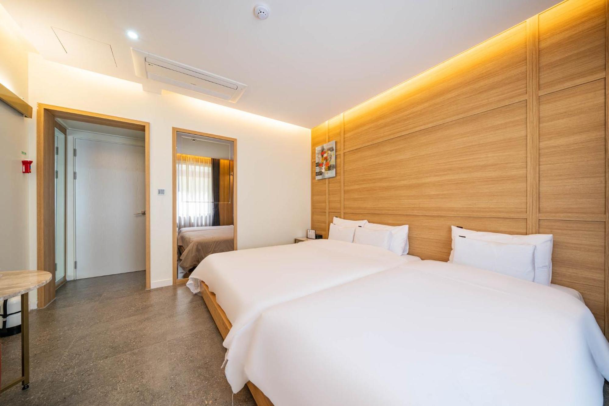 Suncheon Hound Hotel Suncheon Station Branch Екстериор снимка